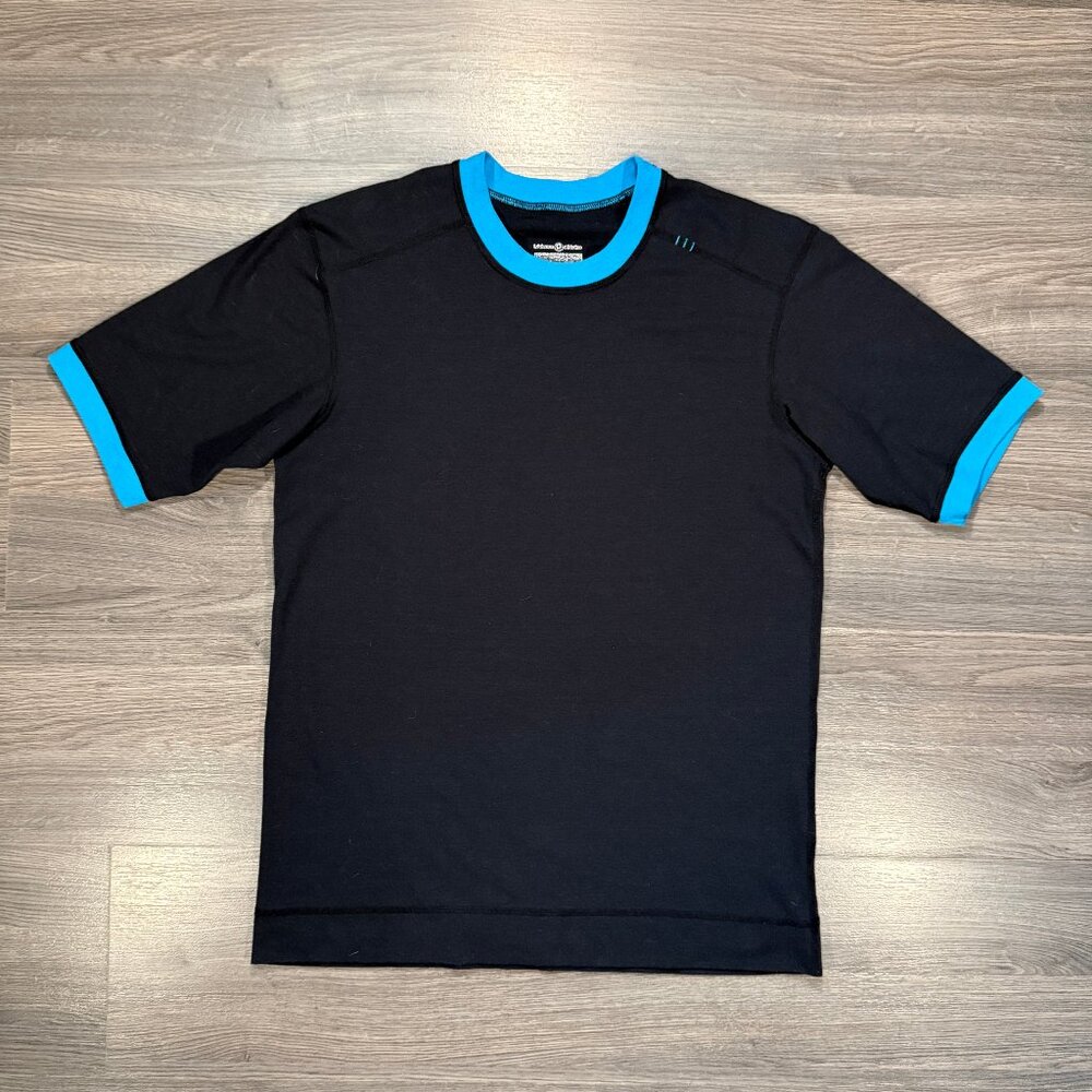 Lululemon Men's Basic Tee - Black/Blue